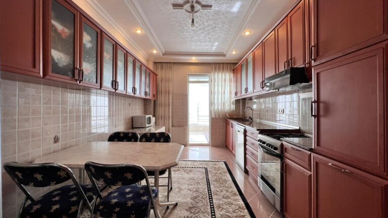 55439d7f-42a7-4d1d-9eaf-e62e0b365124