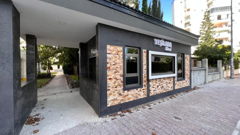 b2557898-9f86-4fd0-a864-5cf2002fed43