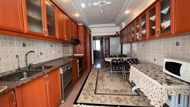 d98c4af4-eb62-4916-a316-3d6f45f6190c