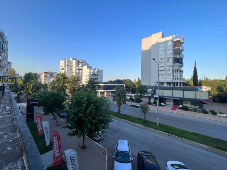 cbf8ba7c-59d3-4f96-9f9e-519bcaafc5b7