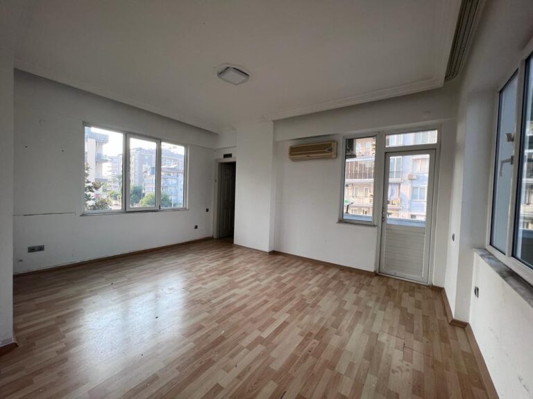 f72e8b87-001c-4588-ad8d-d2e4a772386d